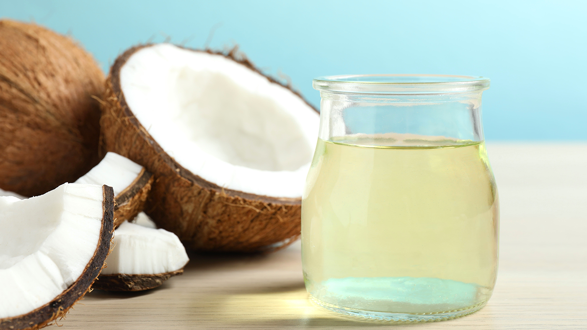 ココナッツオイルの瓶
